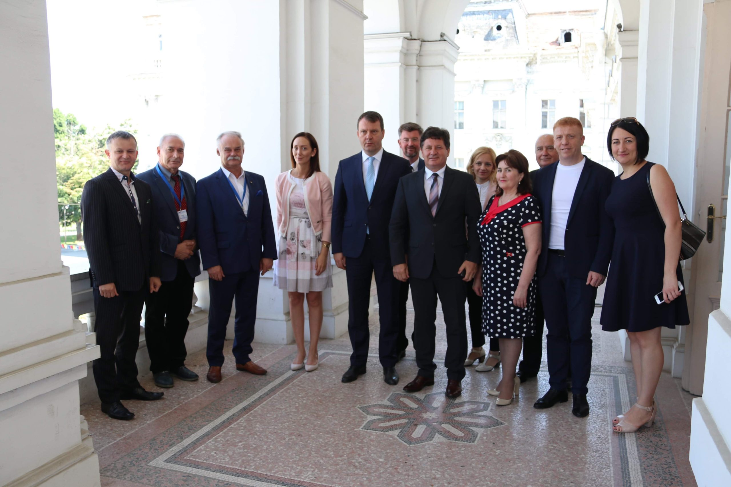 grupna fotka Arad