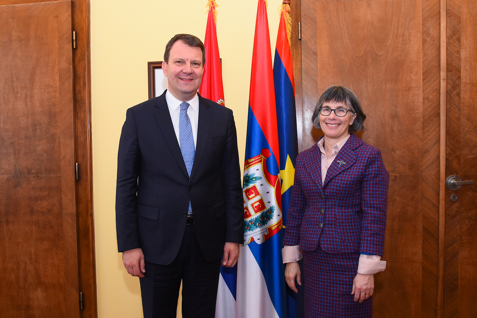 Predsednik Mirović primio ambasadorku Velike Britanije (11)