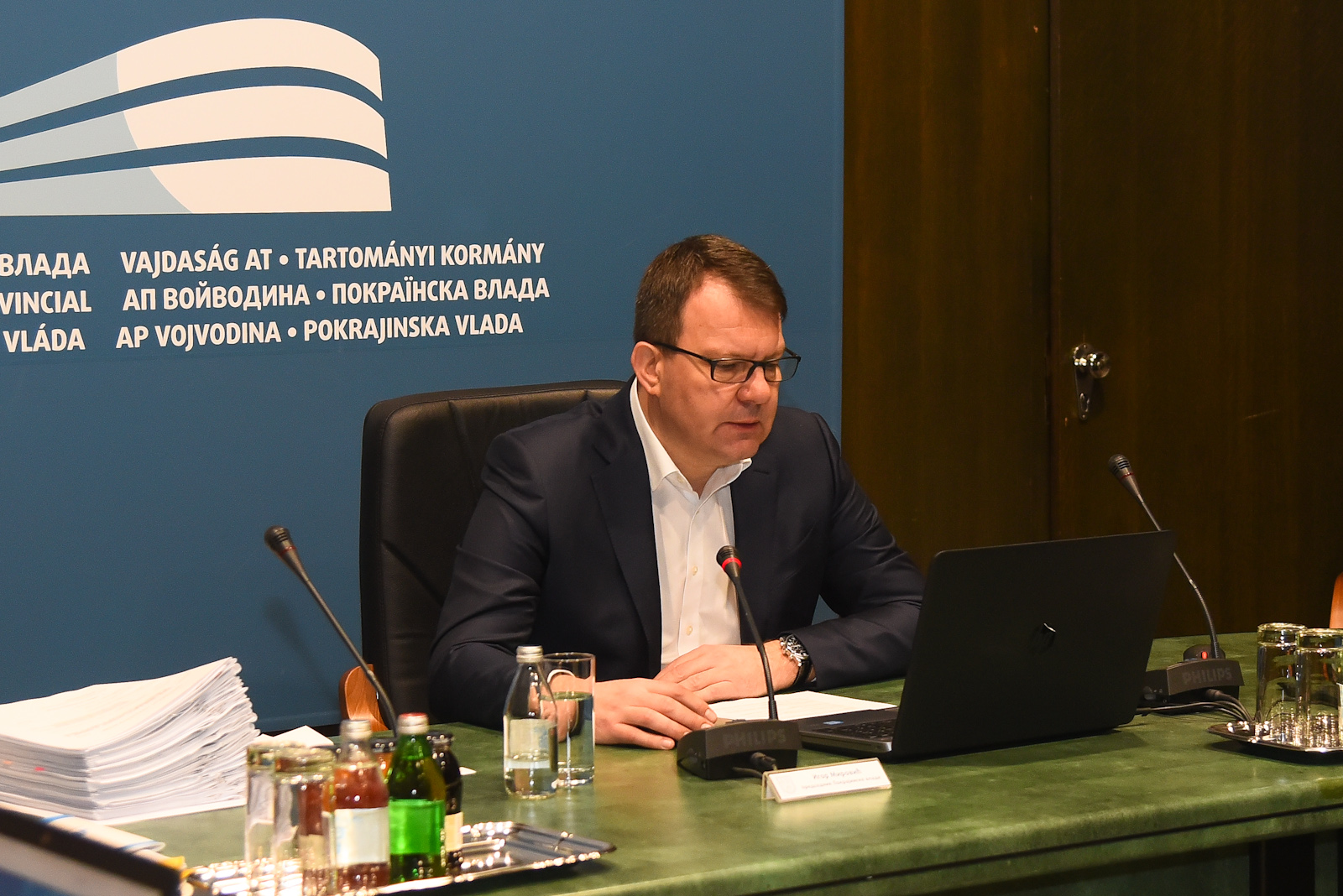 04032020 sednica vlade (7)