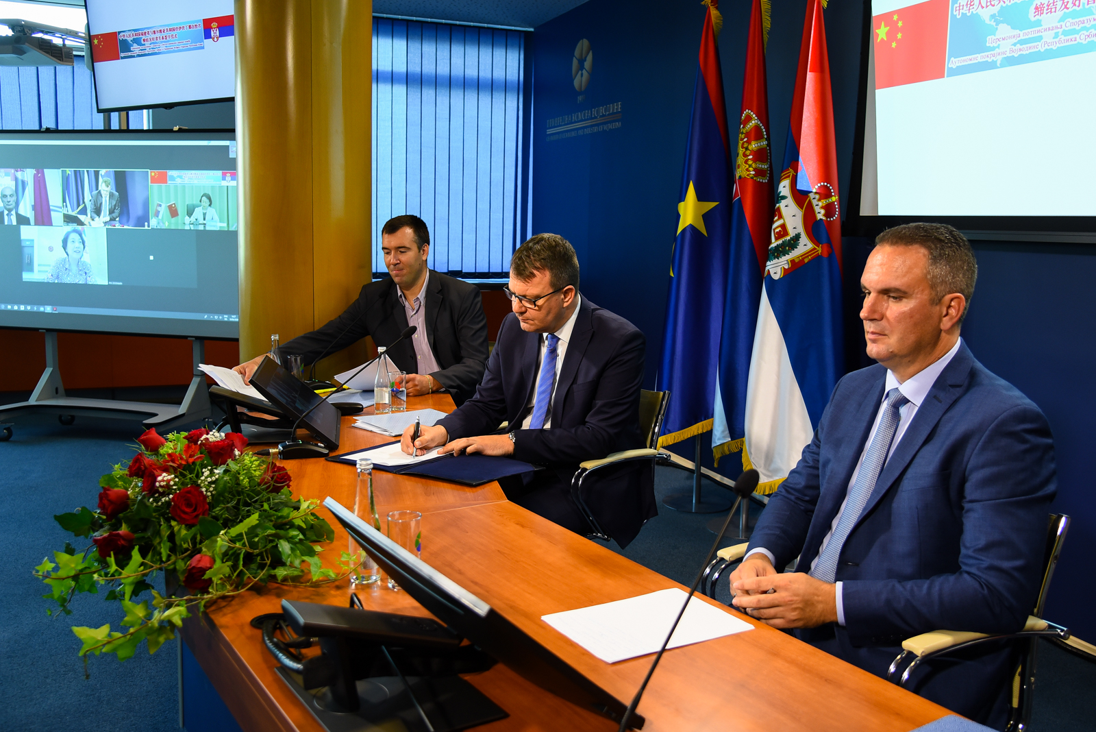 Internet potpisivanje ugovora o saradnji sa Kinom (11)