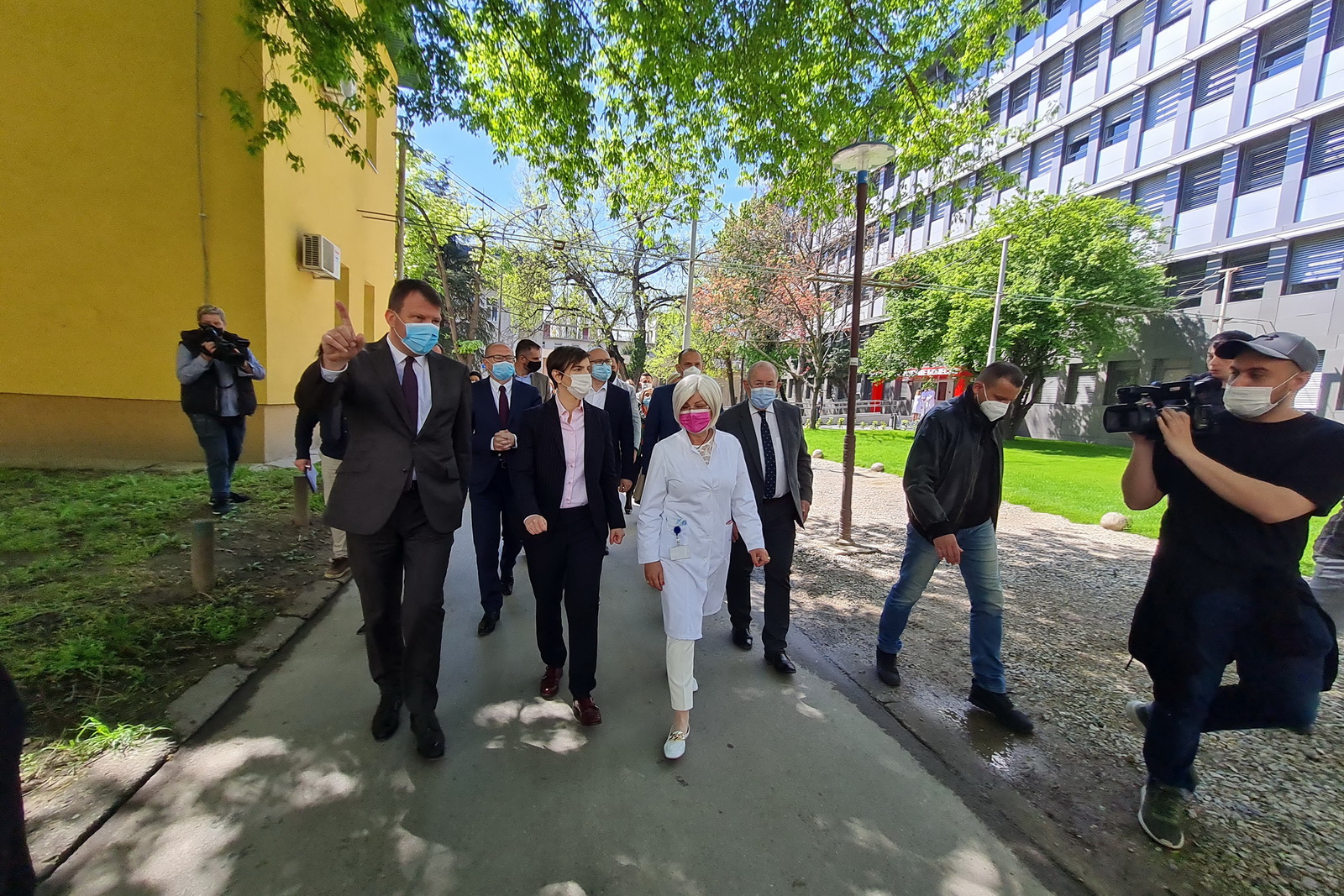 Mirovic i Brnabic obilazak B i C bloka 1