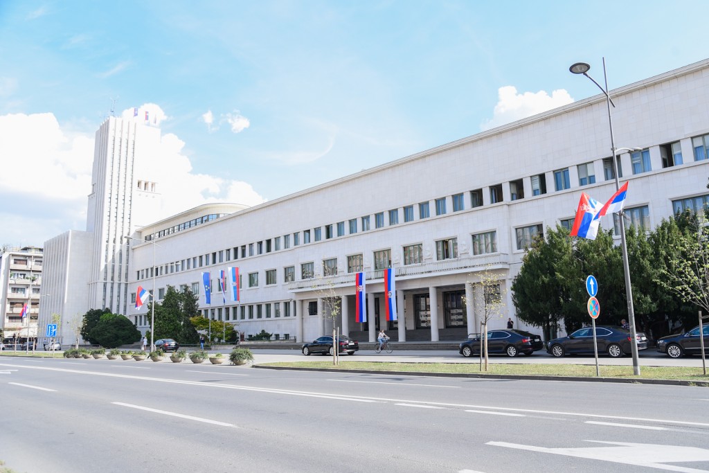 Мировић честитао Дан српског јединства, слободе и националне заставе