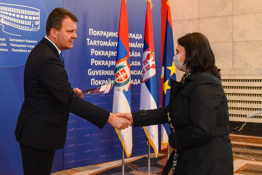 За економско оснаживање избеглих и расељених лица у Војводини 10 милиона динара