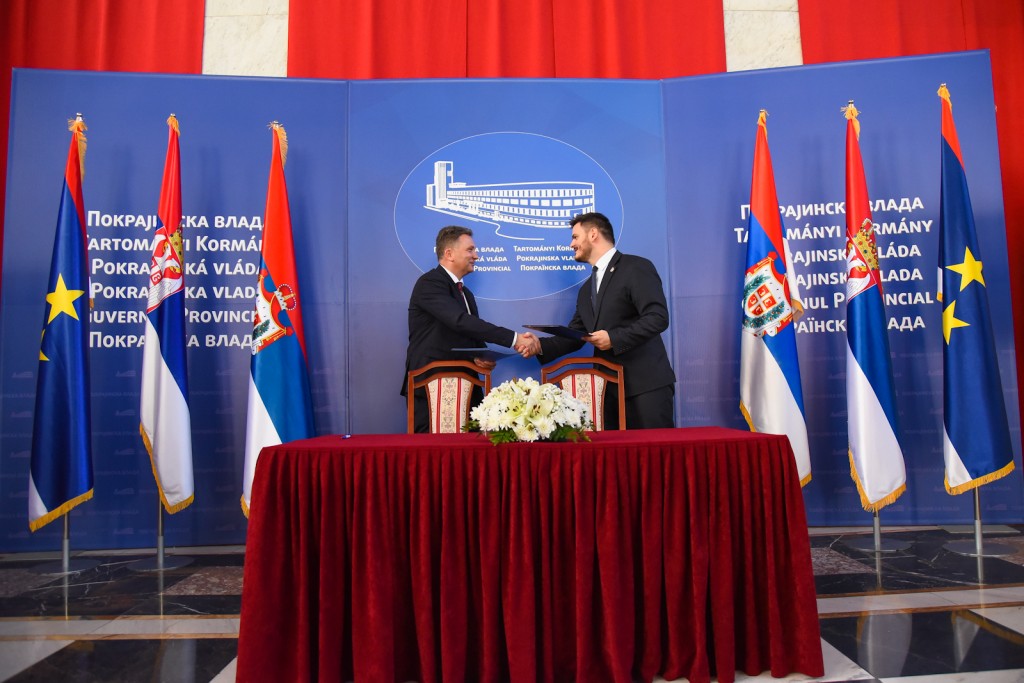 Потписан Споразум о сарадњи између Покрајинске владе и Канцеларије за ИТ и еУправу