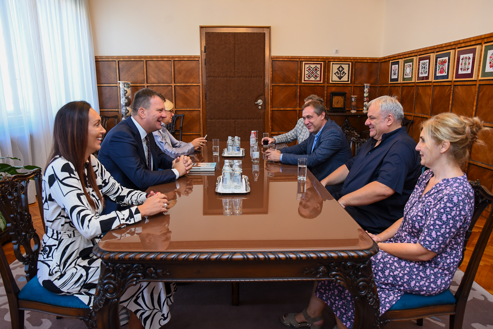 Мировић примио уметника, оперског певача Жељка Лучића