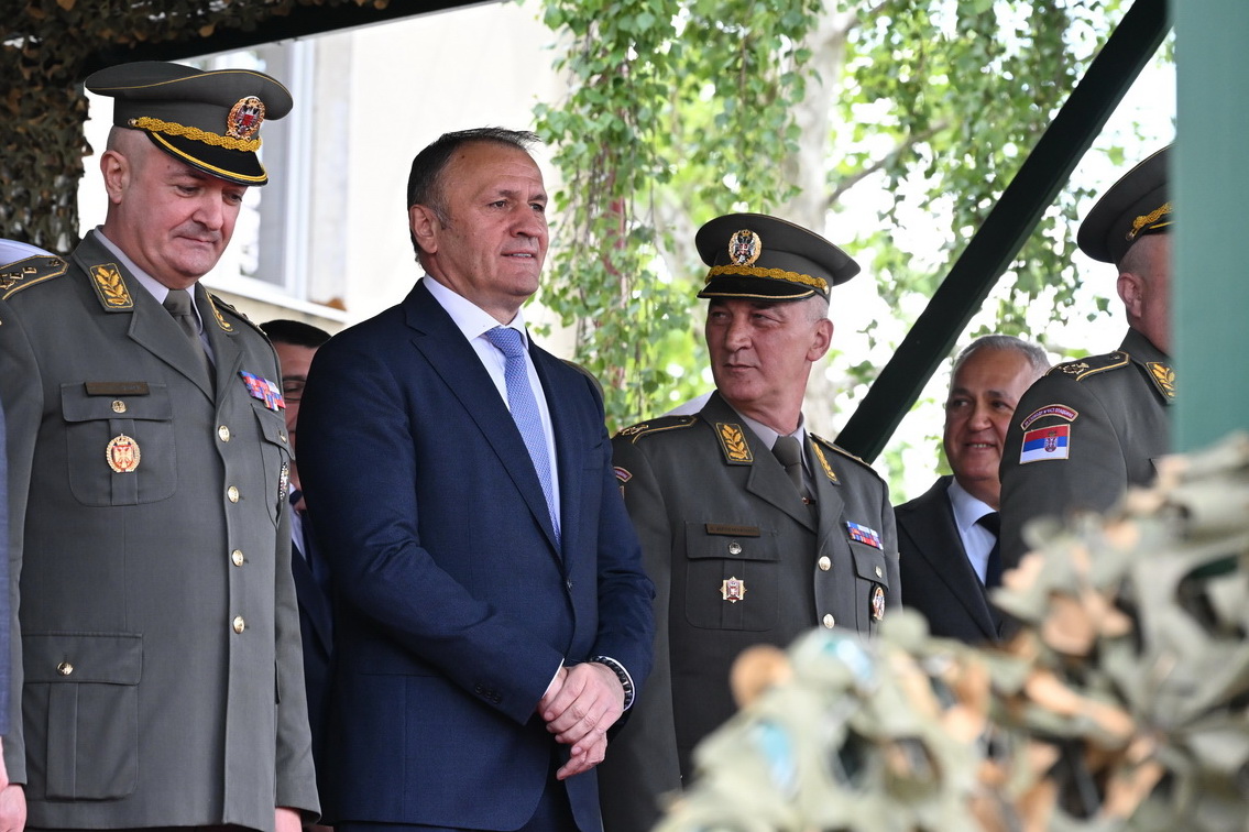 Потпредседник Ћурчић присуствовао примопредаји дужности команданта Прве бригаде