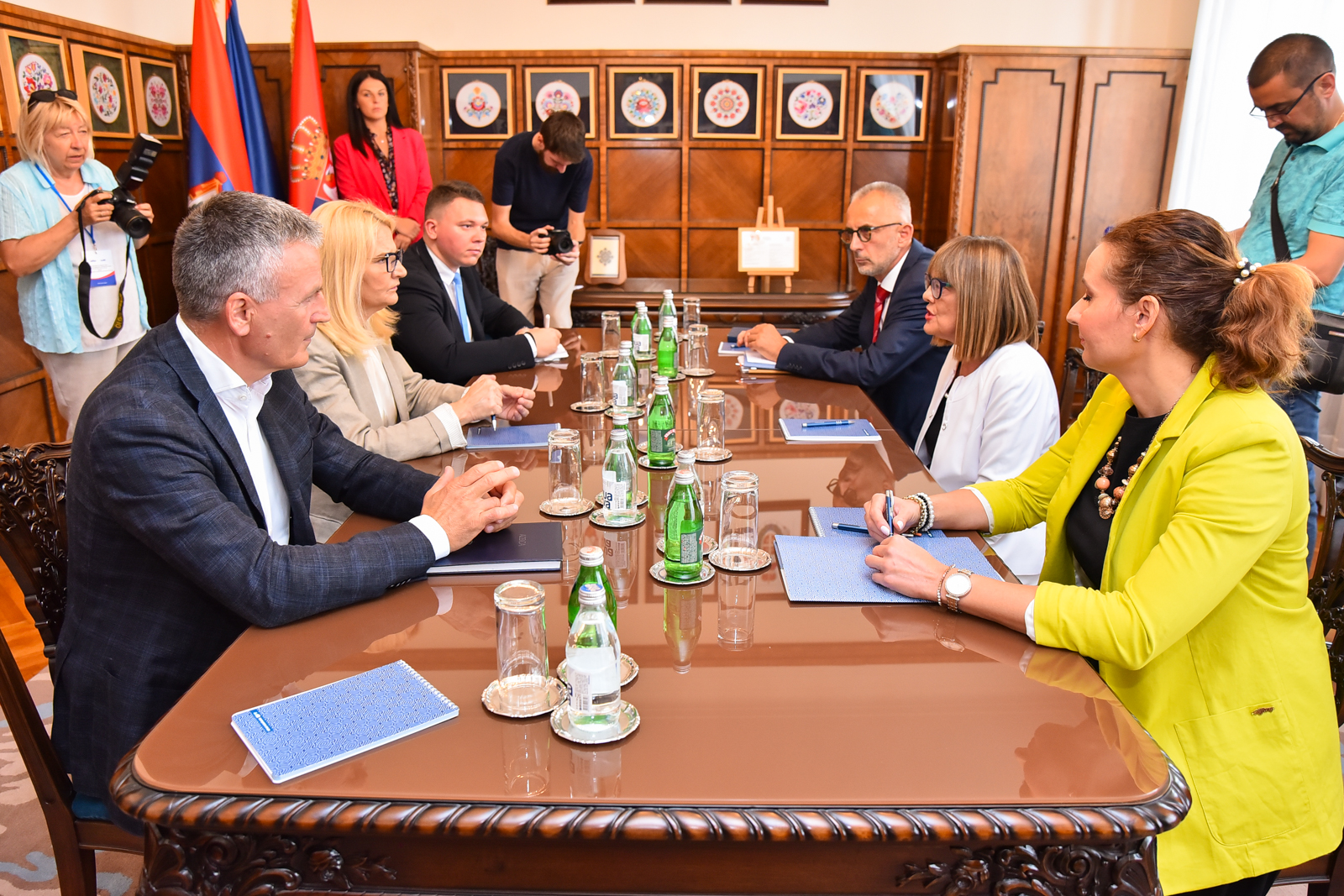 Председница Гојковић се састала са министарком за европске интеграције