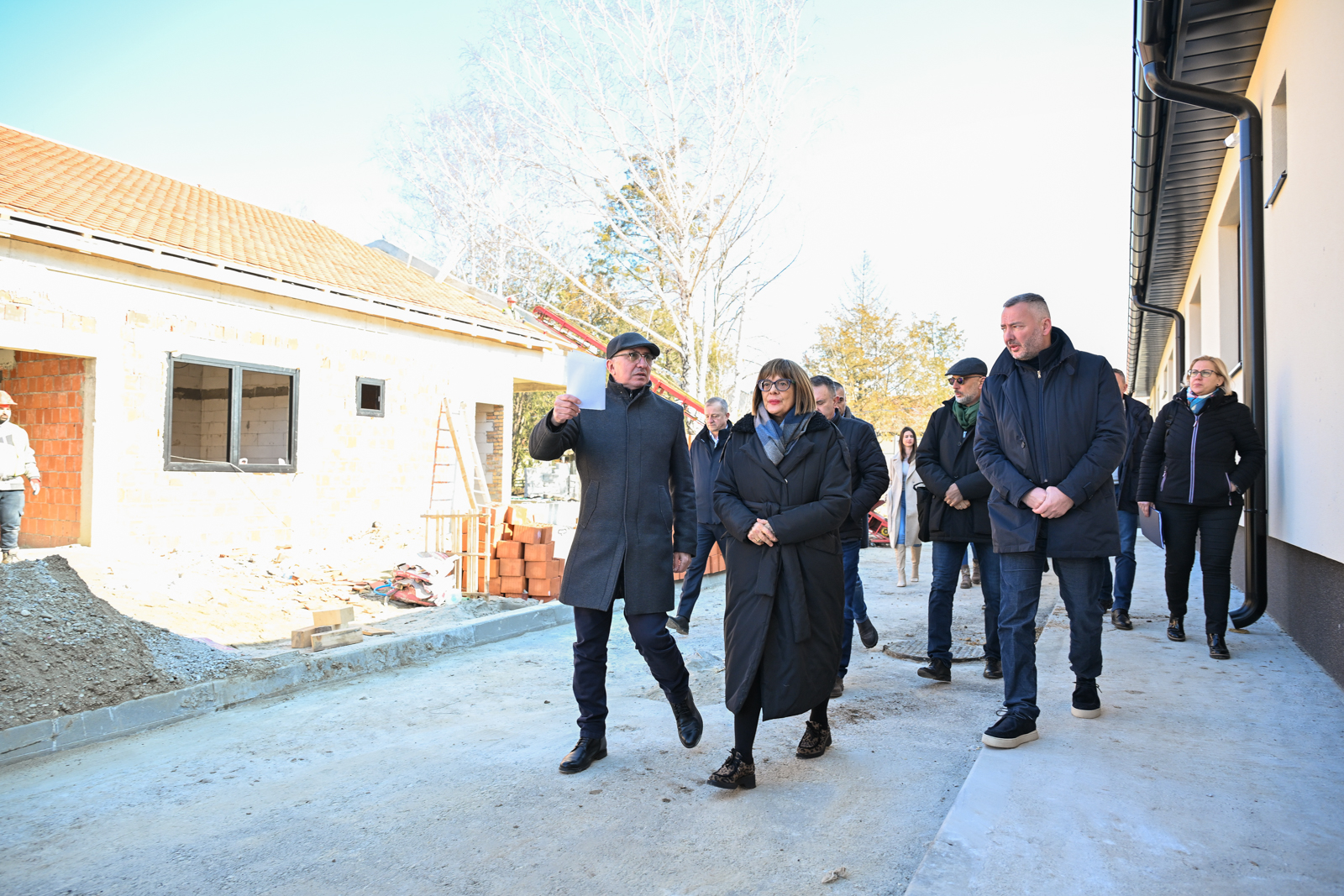 Маја Гојковић посетила Дом за душевно оболела лица  и Основну школу у Чуругу