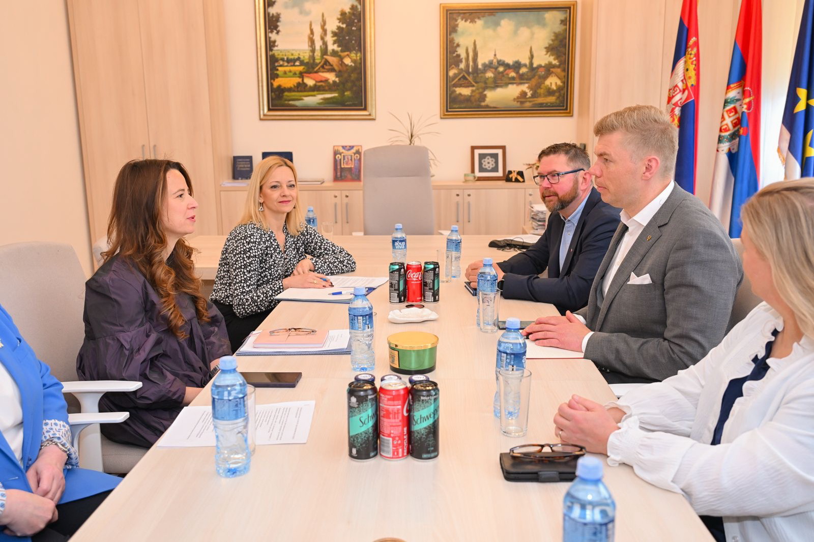Делегација регије Нордланд у посети Покрајинском секретаријату за културу, јавно информисање и односе с верским заједницама