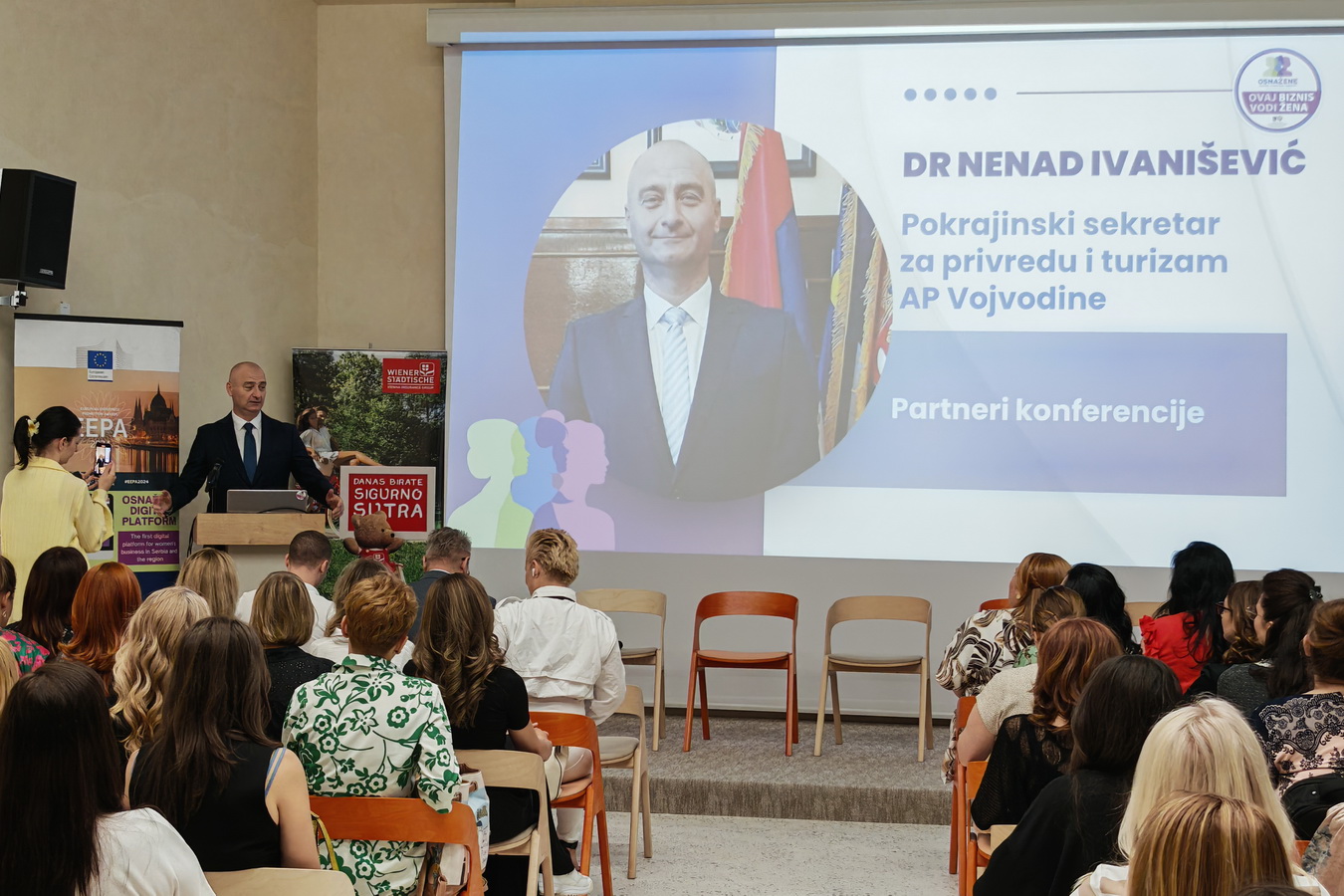 Иванишевић отворио конференцију „Дигитализација – Кључ за успех женског предузећа“