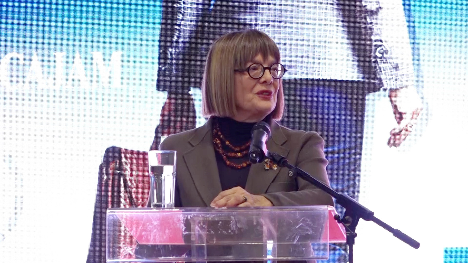 07.12.2025. – Председница Гојковић на отварању 1. Сајма женског предузетништва АП Војводине и Републике Српске